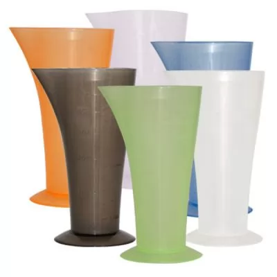 Отзывы покупателей о товаре Мерный стакан высокий с носиком 120 мл разноцветный от бренда HAIRMASTER