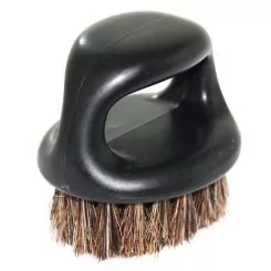 Фото Щетка для бороды Barbertools BarberPro пластиковая с натуральной щетиной малая - 1