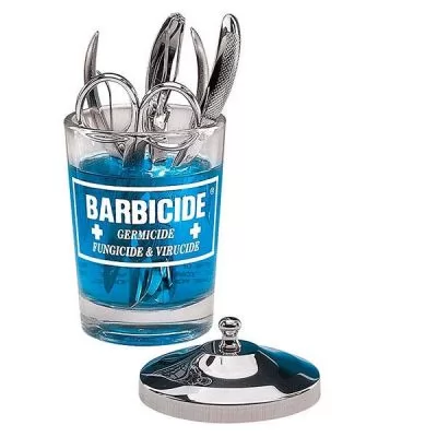 Опис товару Barbicide Скляний контейнер для дезинфекції інструментів, 120 мл