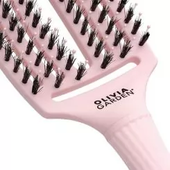 Фото Щетка для укладки Olivia Garden Finger Brush Combo Pastel Pink Medium комбинированная щетина - 4
